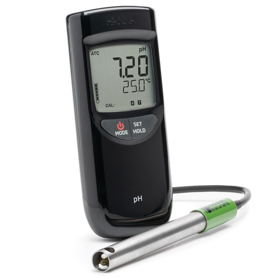 Waterproof Portable pHTemperature Meter